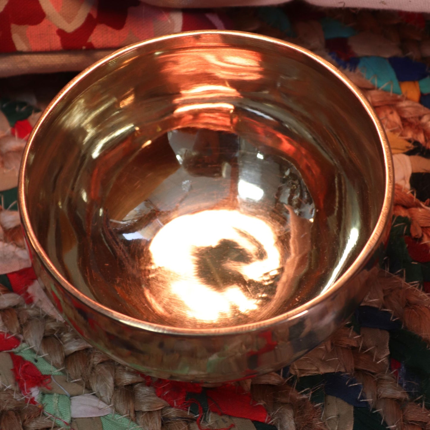 Small Shining Bell-Metal Handmade Singing Bowl
